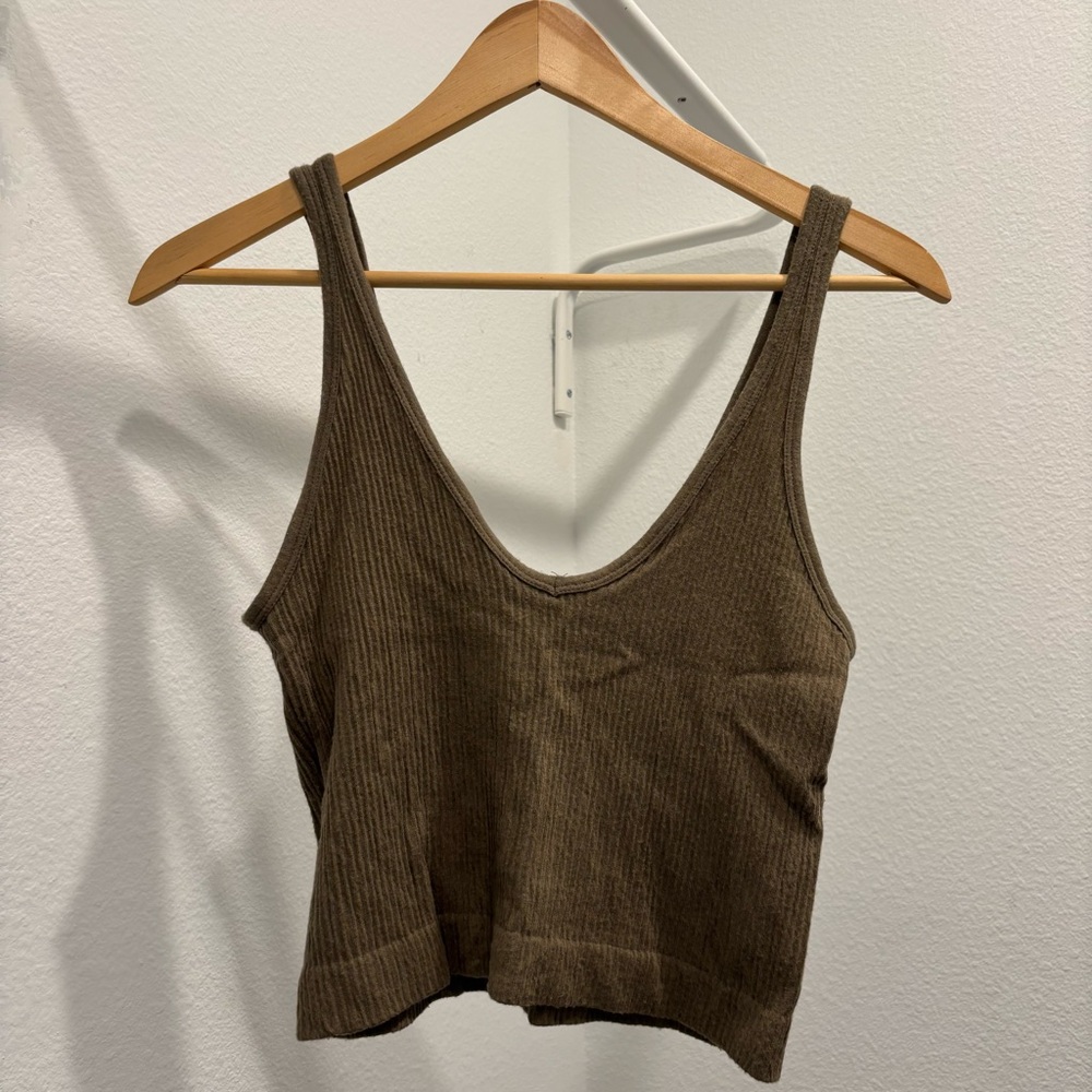 Green Ribbed Women's Cropped Tank Top
